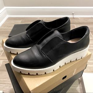 Platform shoes